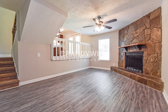 Photo - 3091 Dowry Dr