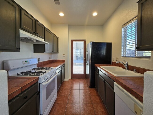 Photo - 4138 Big Sky Rd