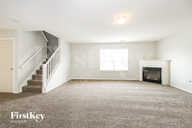 Photo - 5076 Gunston Ln