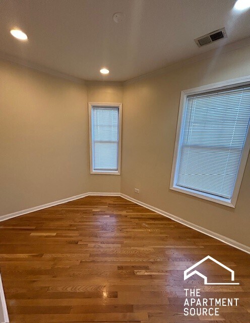 Photo - 2053 W Summerdale Ave Unit 2N