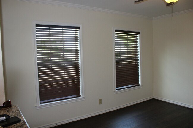 Photo - 1237 Centerville Rd