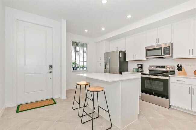 Photo - 12320 Wellen Golf St Unit 204