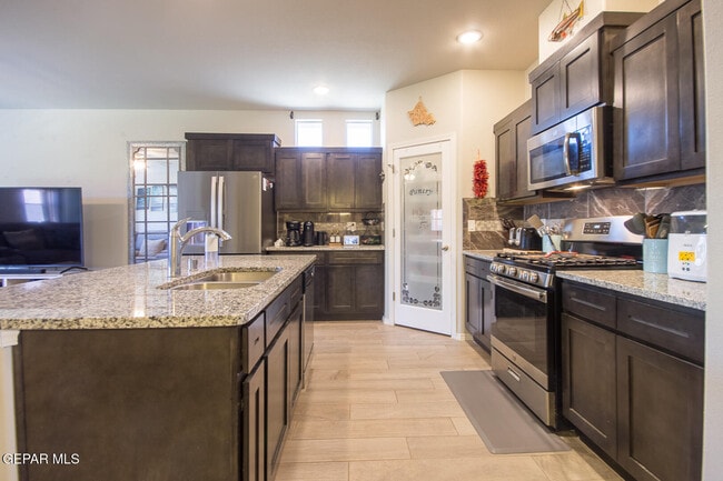 Photo - 7416 Eagle Vista Dr