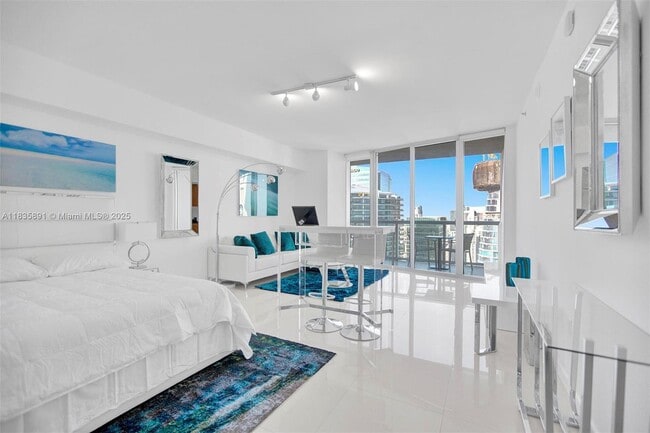 Photo - 475 Brickell Ave Unit 10