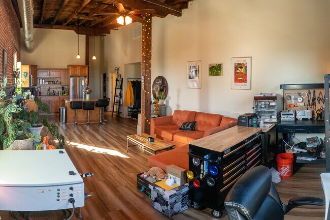 Photo - Lofts at 512 North Market