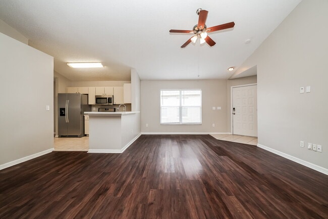 Photo - 6713 Summer Cove Dr