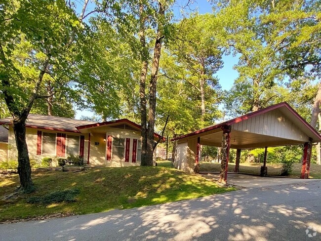 Building Photo - 57 Nantucket Dr Rental