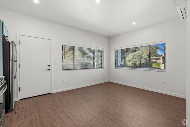 1 habitación, 1 baño - 459 pies cuadrados - Sala de estar