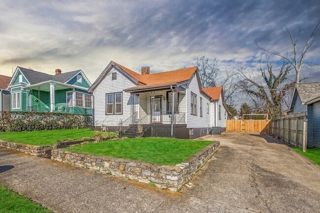 Photo - 908 Gilmore Ave