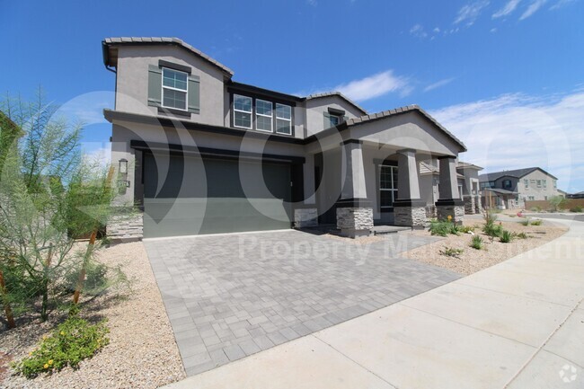 Building Photo - 5976 E Quail Ave Rental
