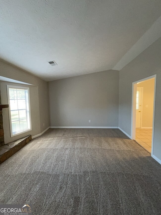 Photo - 2693 Seneca Trail NW