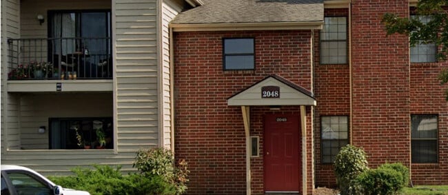 Building Photo - 2048 N Rand Rd Unit 101 Rental