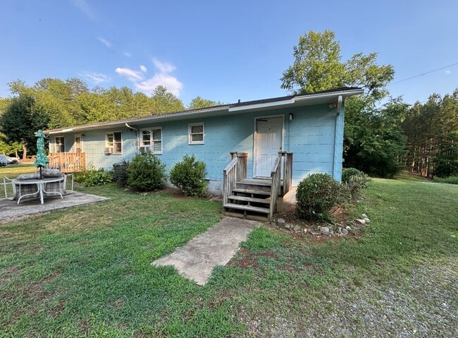 Building Photo - 202 Ranger Rd