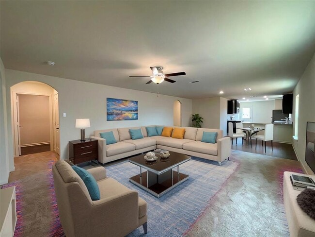 Photo - 168 Allington Cir