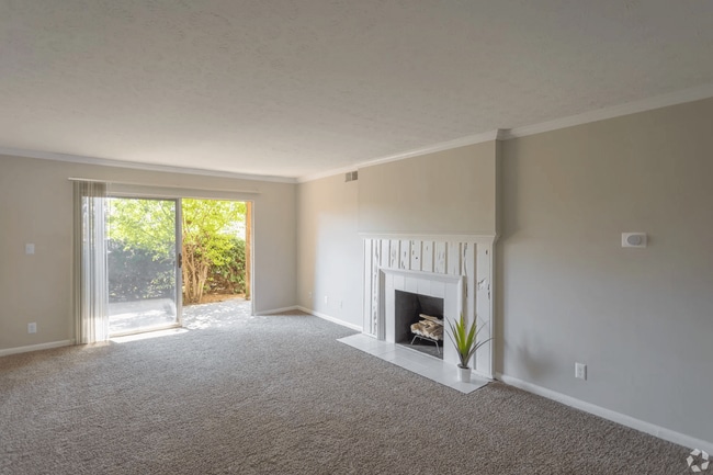 Building Photo - Trails at Mariemont Rental