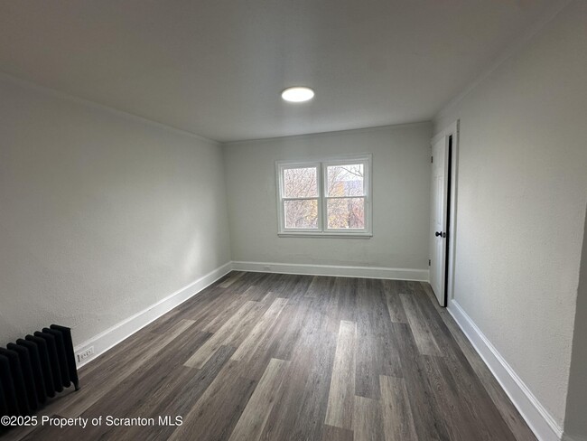 Photo - 1264 S 6th Ave