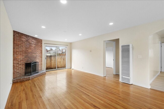 Photo - 2208 Buena Vista Ave