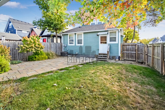 Photo - 1230 Villa Ave