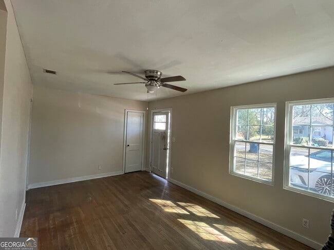 Photo - 712 Georgia Ave