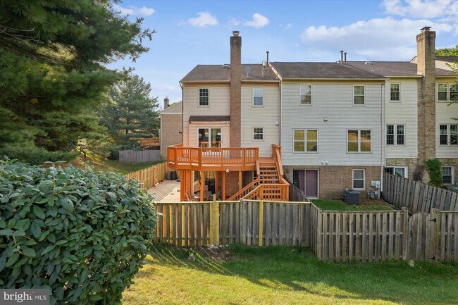 Photo - 7213 Swansong Wy