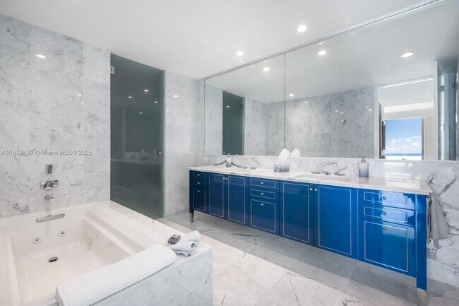 Photo - 9349 Collins Ave Unidad 403