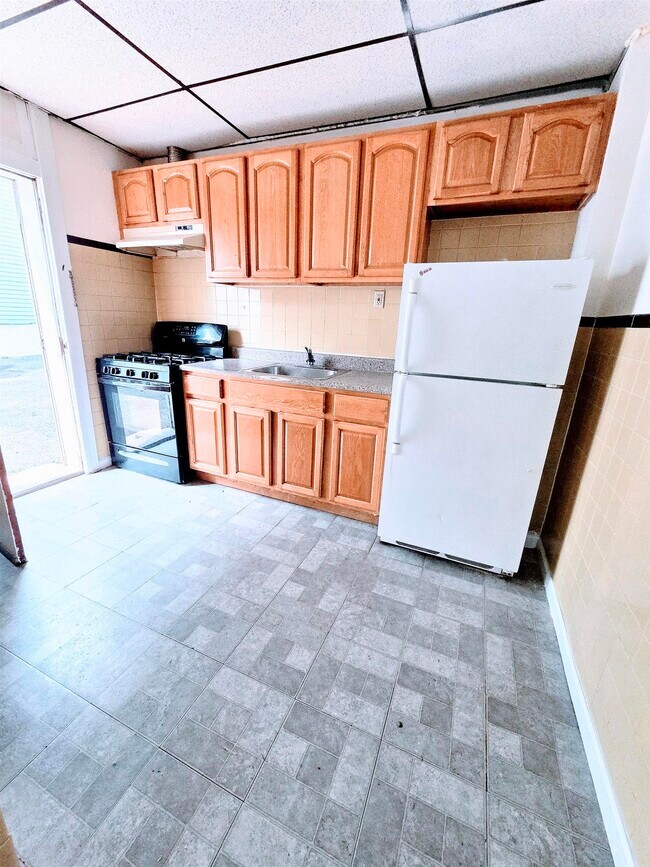 Photo - 17 Halstead St Condo Unit 1 front