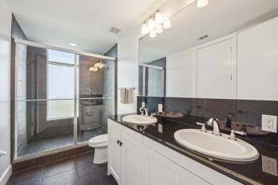 Photo - 500 Seawall Blvd