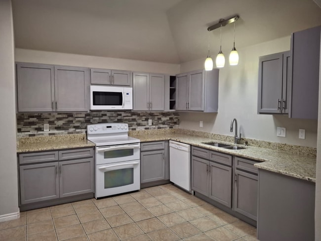 Photo - 6805 Terbet Ct