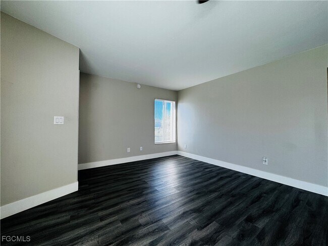 Photo - 4107 SE 18th Pl