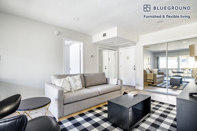 Photo - 330 N Crescent Dr Apartment Unit FL3-ID400