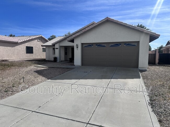 Photo - 1934 Easy St