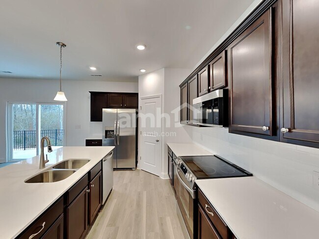 Photo - 3901 Kindness Wy