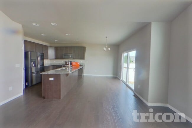 Photo - 1804 Ruddlesway Dr