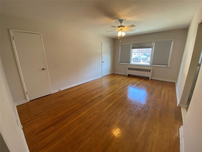 Photo - 725 E Broadway Unit 2 Lower