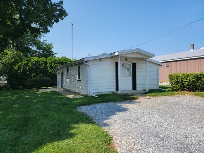 Building Photo - 620 Clay Aly Rental