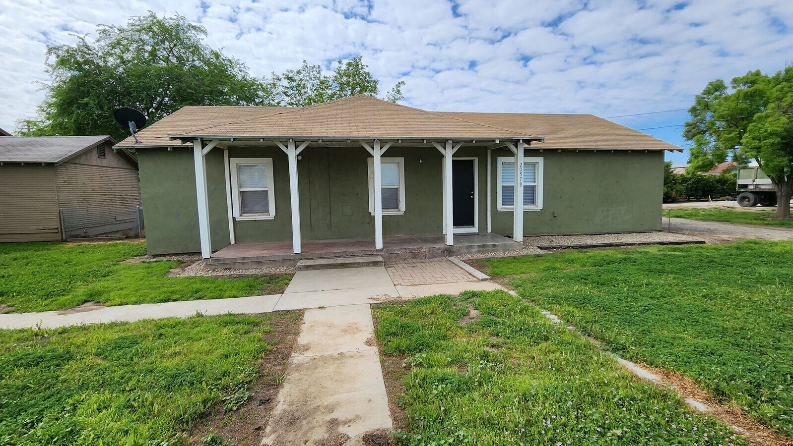 Coming Soon To Strathmore - Coming Soon To Strathmore