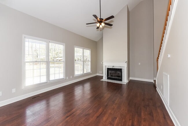 Photo - 4340 Cambridge Dr