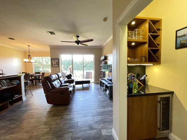 Photo - Beautifully updated Modern Townhouse in th...
