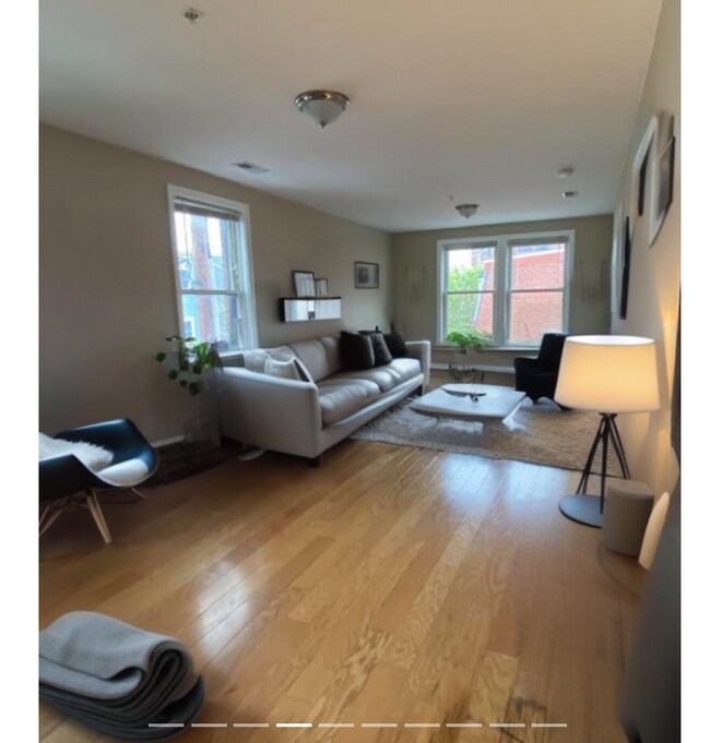 Photo - 53 Chelsea St Unidad 3B