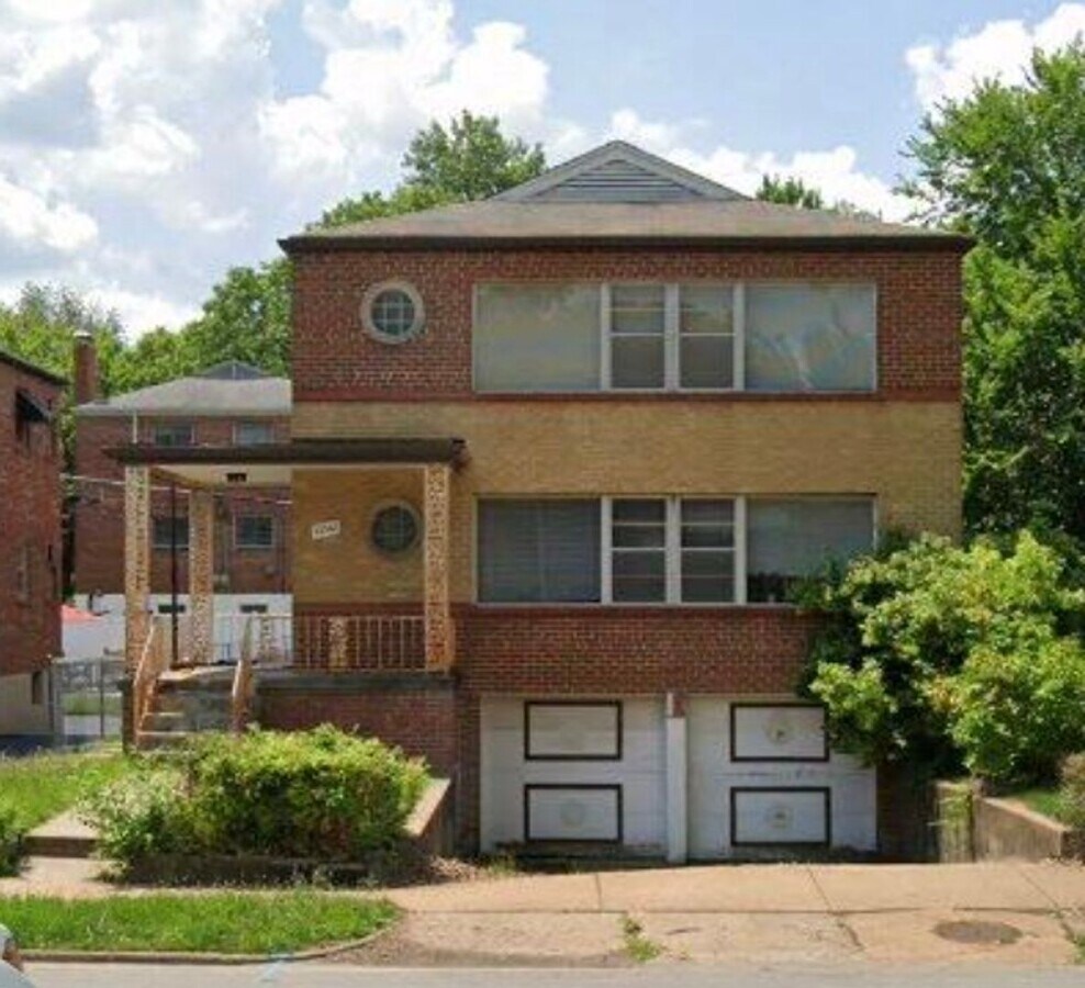 Photo - 7240 Balson Ave Apartment Unit Lower  #1
