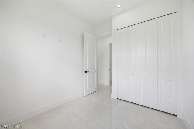 Photo - 3732 13th St W