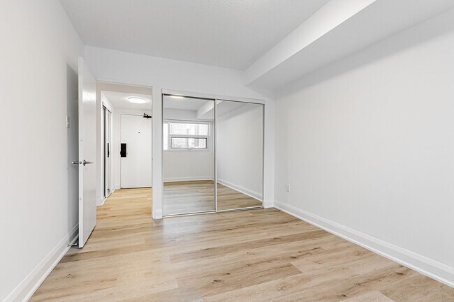Photo - 191 Sherbourne St