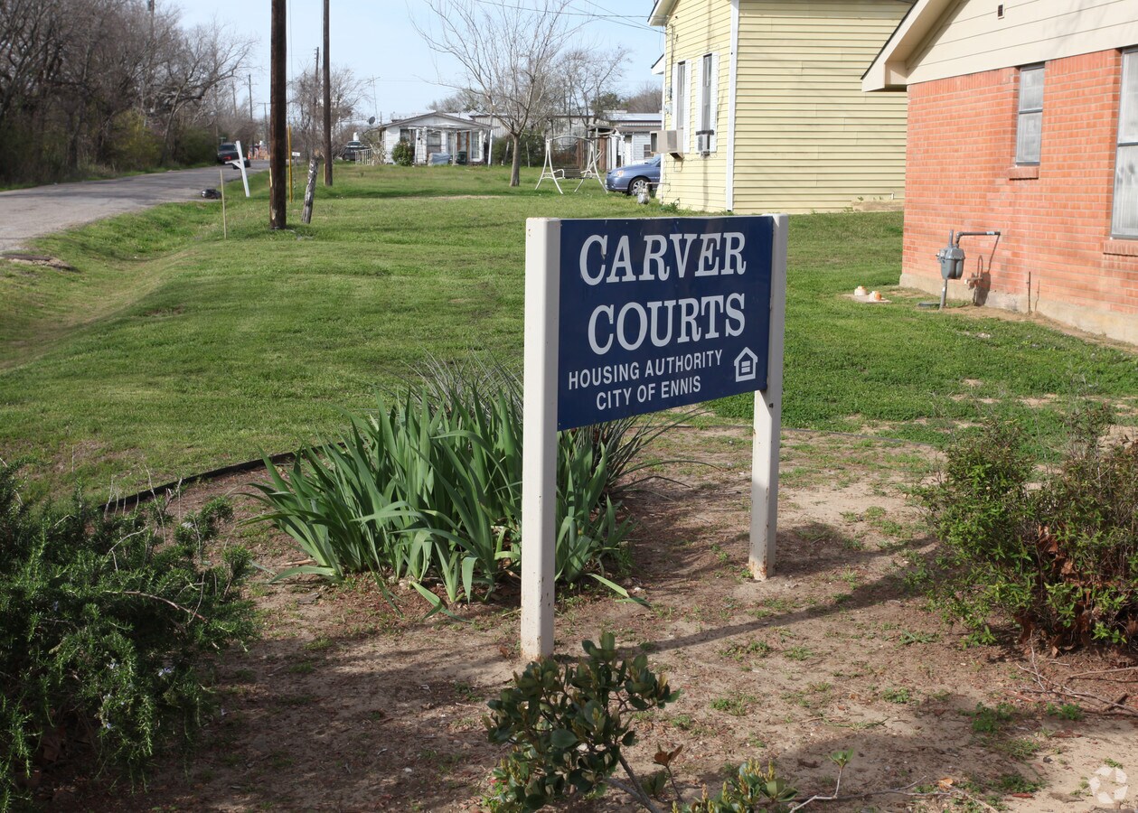 Photo - Carver Courts
