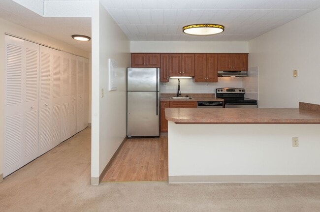 Photo - Whitney Towers