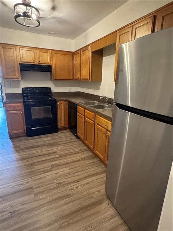 Photo - 728 Hanover Ln SE