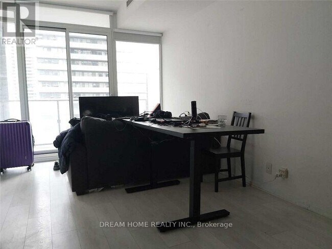 Photo - 125 Peter St Unit 2110