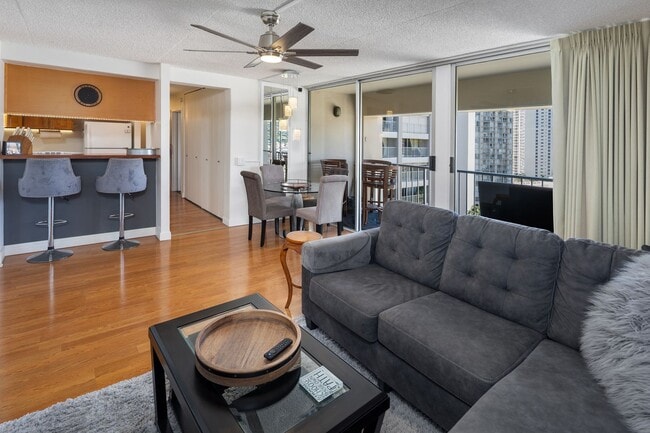 Photo - Keoni Ana in Waikiki - 2 Bedroom 1.5 Bath and 2 Parking Stalls! Unit 1010