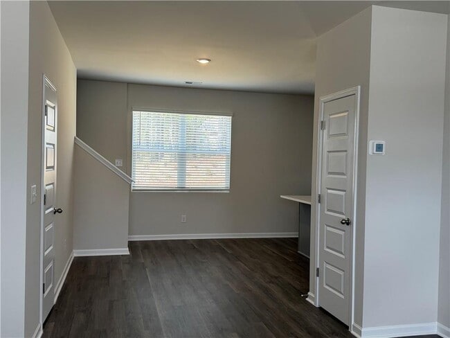 Photo - 79 Holland Cv