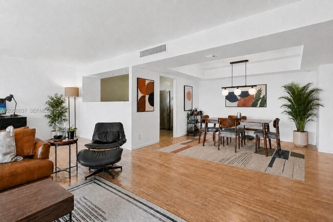 Photo - 3 Grove Isle Dr Unit C1208