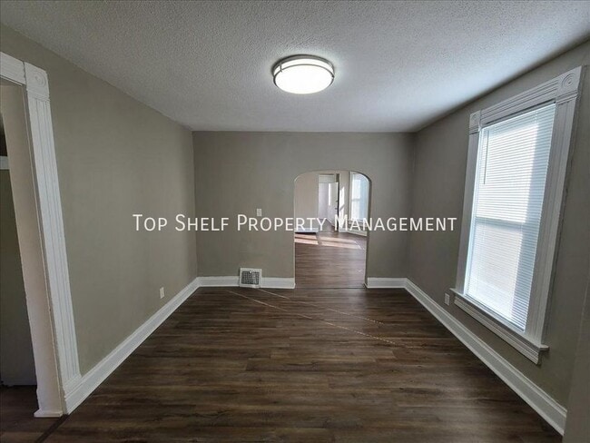 Photo - 1314 Harrison Ave Unidad 1